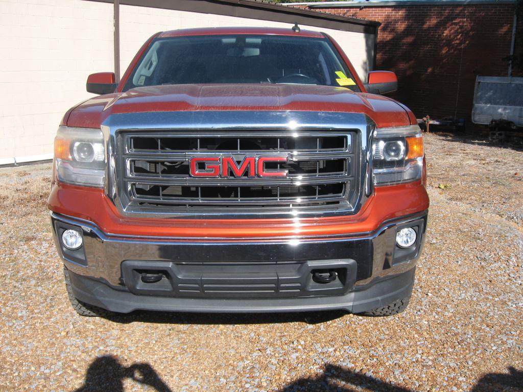 2015 GMC Sierra 1500 SLE's photo