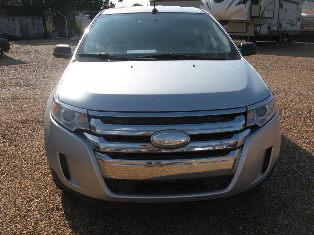 2013 Ford Edge SE's photo